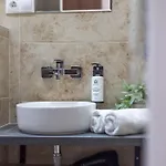 Luxurious Elizabeth Grand W' Sauna 公寓