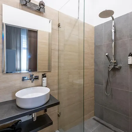 Apartamento Luxurious Elizabeth Grand W' Sauna